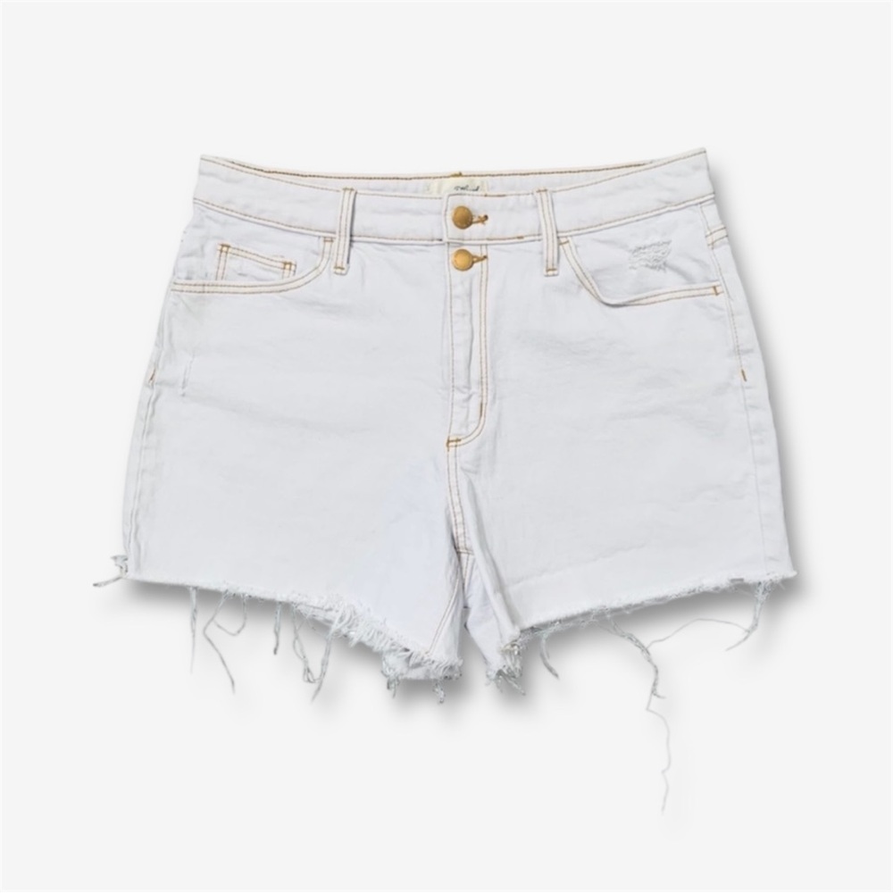 Universal Thread Womens Vintage Midi Jean Shorts Light Wash Denim Size 10/30